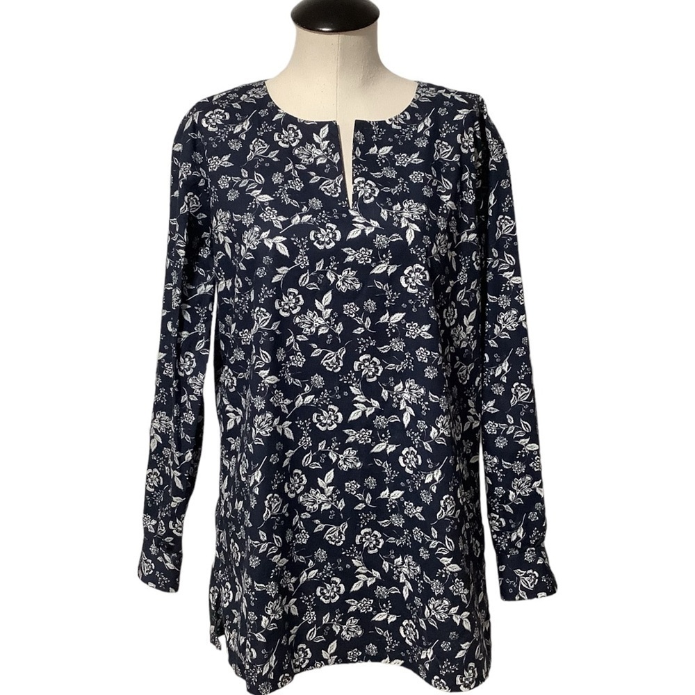 Lands End Navy Blue White Floral Long Sleeve V Neck Tunic Top - Size‎ 6